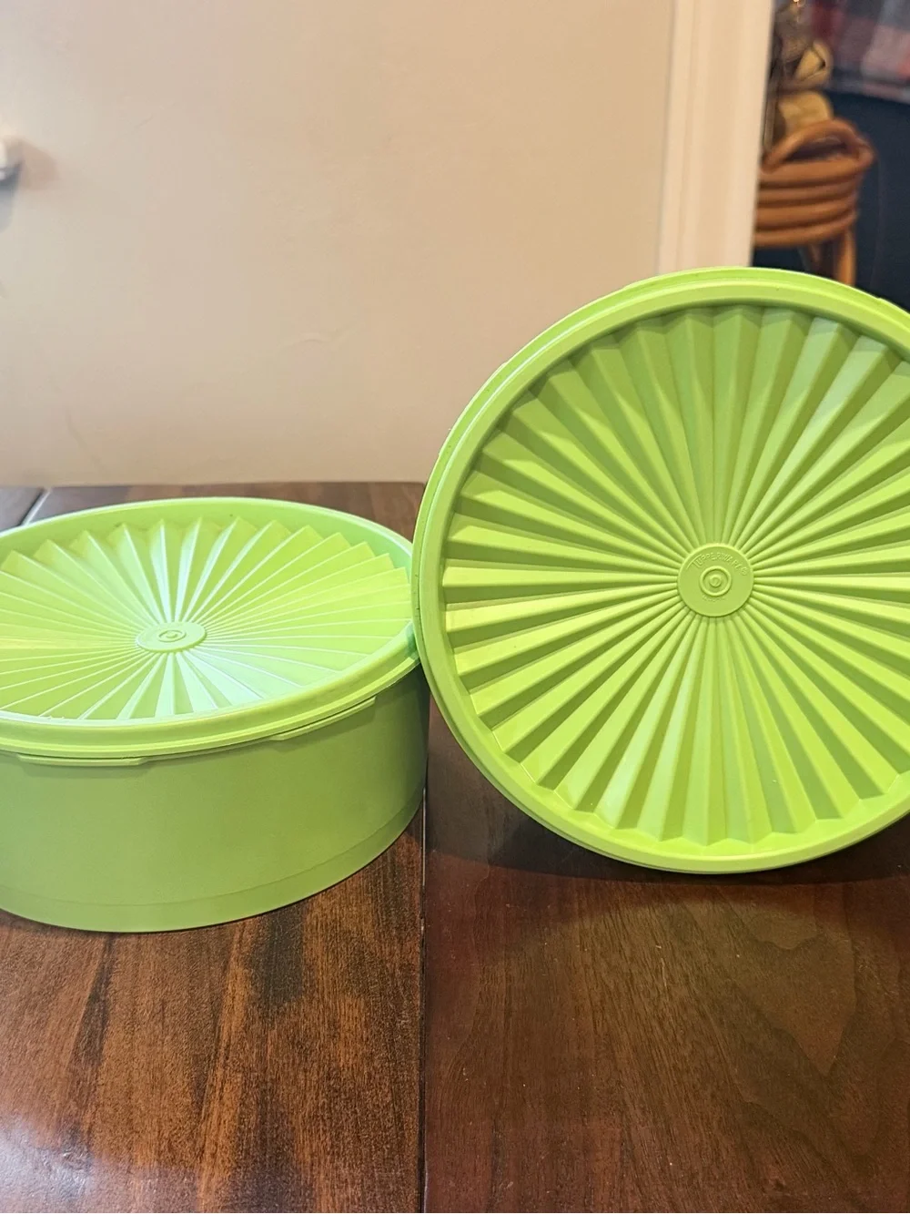 2 Vtg TUPPERWARE #1204 Lime Green Canister w/#1205 Sealing Lids USA